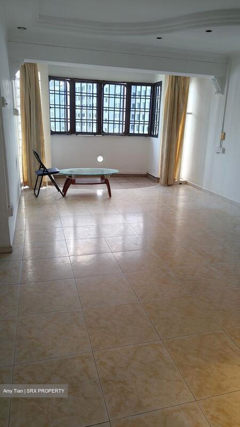 Blk 665B Jurong West Street 64 (Jurong West), HDB Executive #610701131